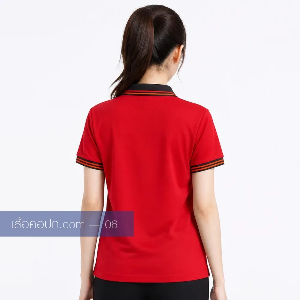 เสื้อโปโลสีแดง ปกดำขลิบส้ม ด้านหลัง