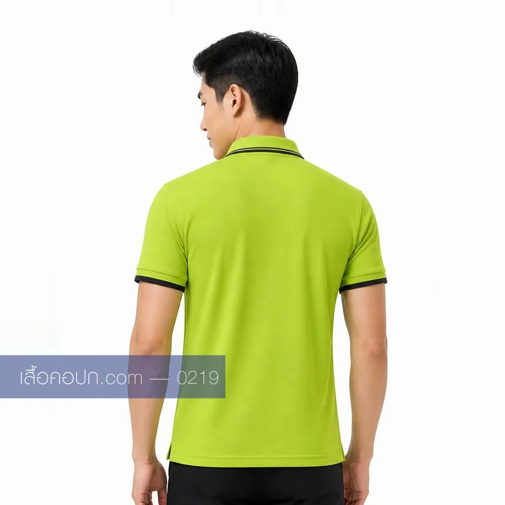 เสื้อโปโลเขียวมะนาว ปกขลิบดำ ปลายแขนคาดแดง ด้านหลัง